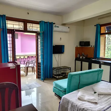 Colva Beach Coastal Haven Studio Apartment